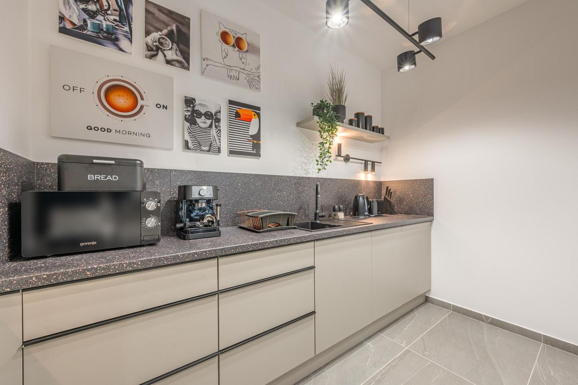 Condo With Balcony @ Downtown Budapest Extérieur photo