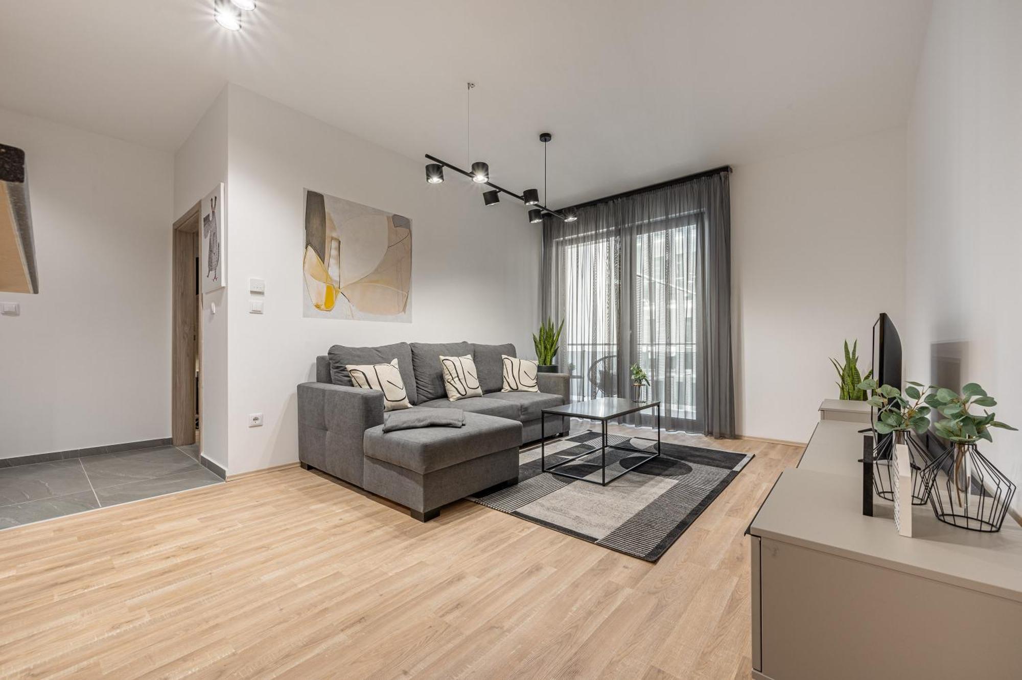 Condo With Balcony @ Downtown Budapest Extérieur photo